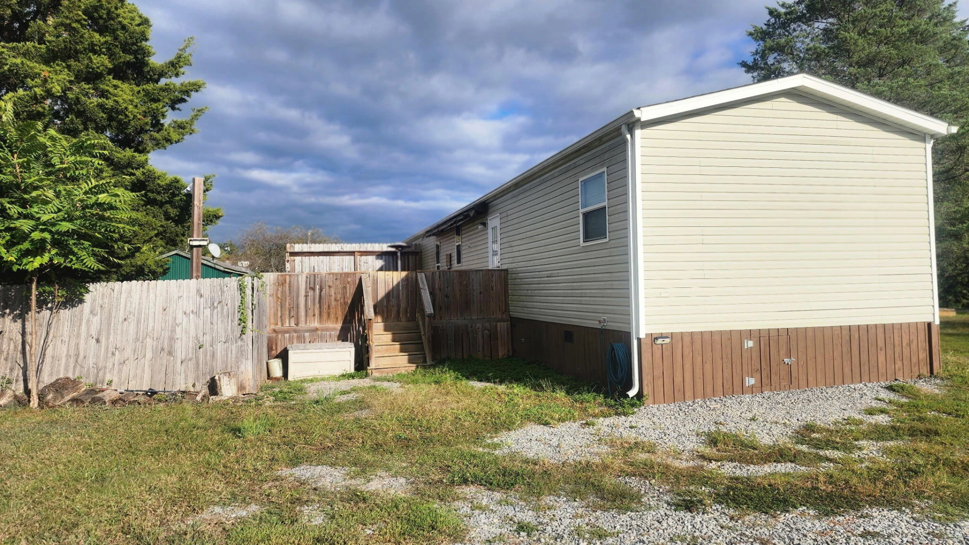 1561 Airport RD - Photo 15
