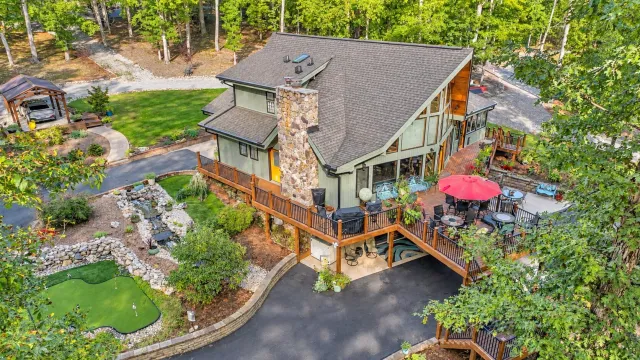 113 Barbury CT, Huddleston, VA, 24104