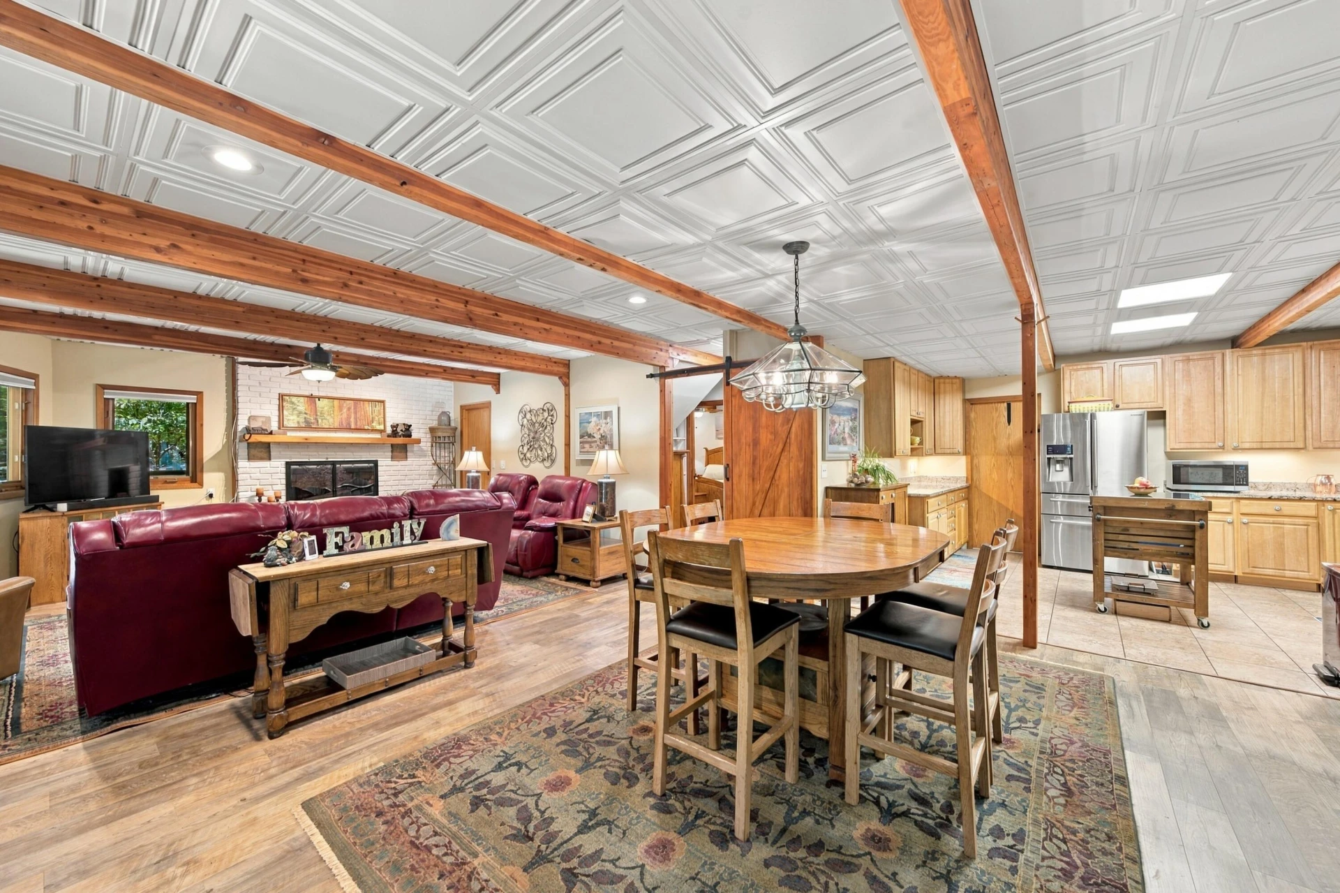 113 Barbury CT - Photo 32