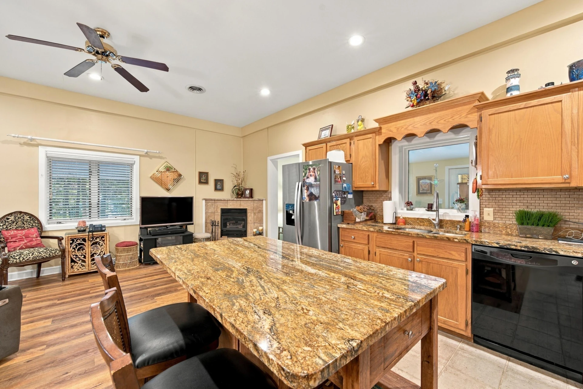 113 Barbury CT - Photo 53