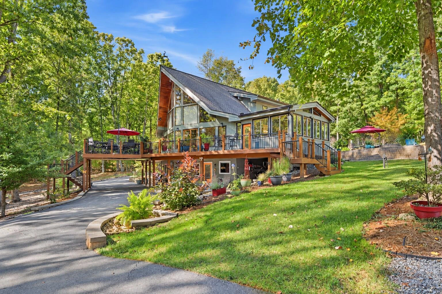 113 Barbury CT - Photo 3