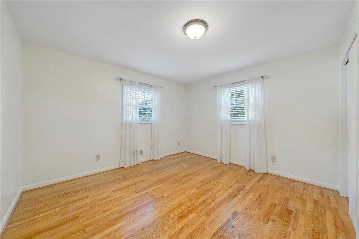 5532 Green Meadow RD - Photo 22