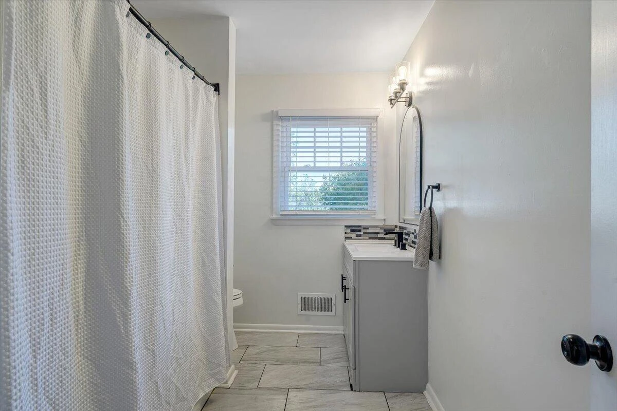 5532 Green Meadow RD - Photo 26