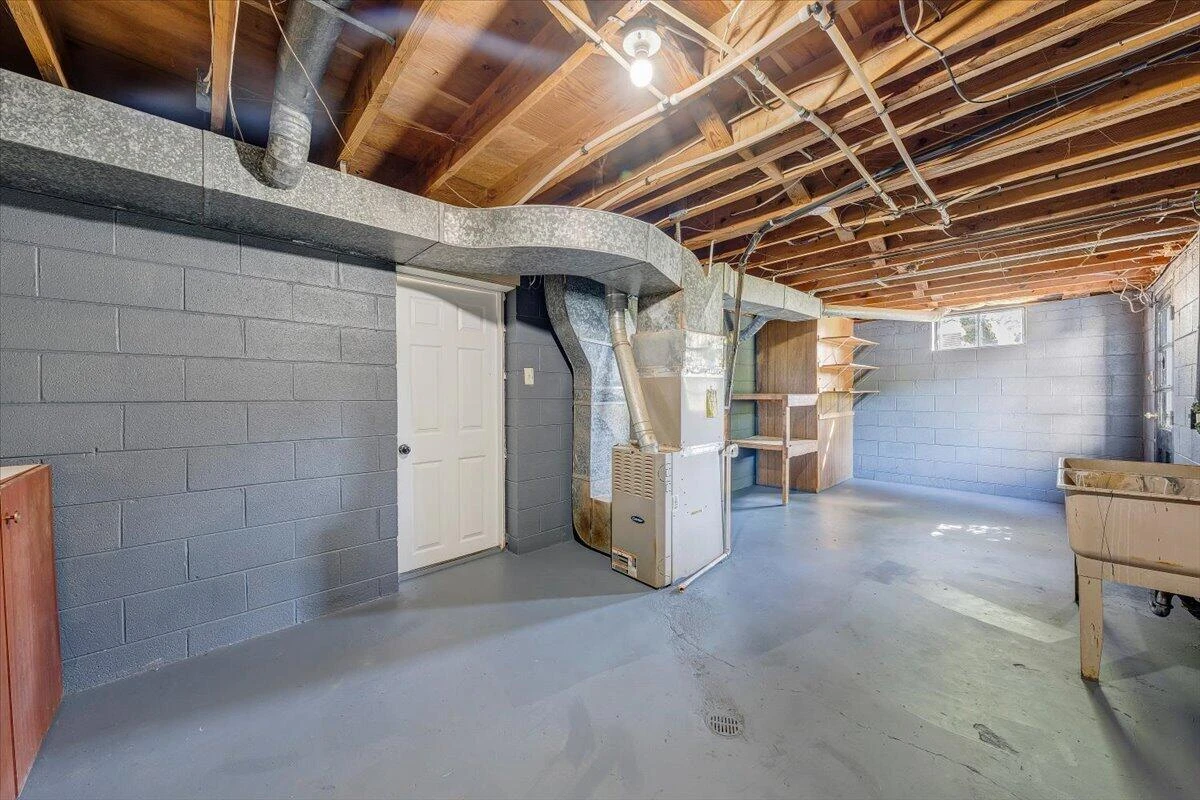 5532 Green Meadow RD - Photo 35