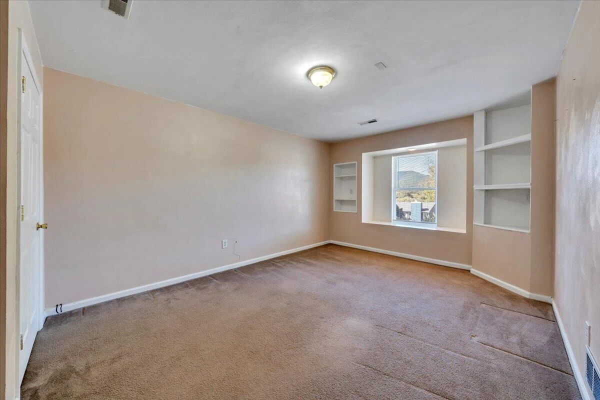 5511 N Garden LN - Photo 20