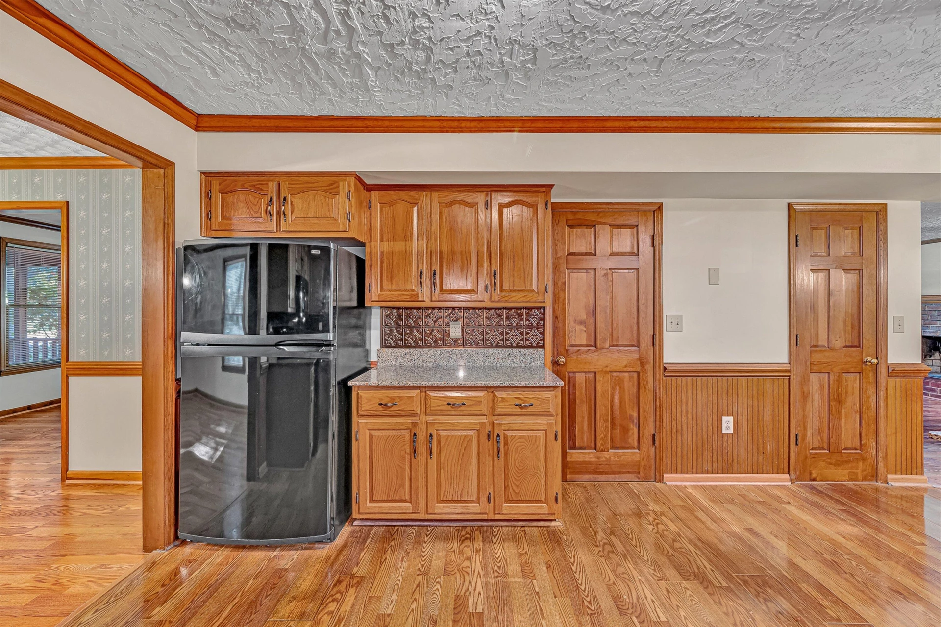 5864 Lakemont DR - Photo 11