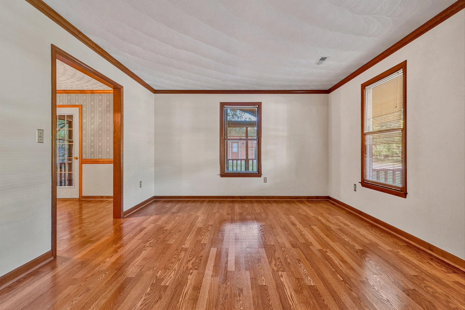 5864 Lakemont DR - Photo 18