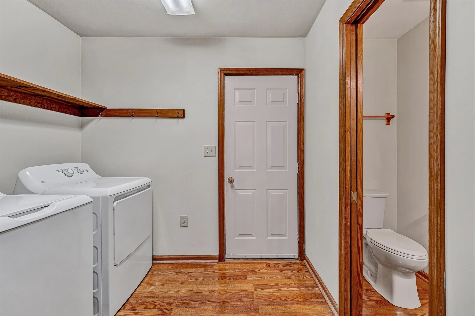 5864 Lakemont DR - Photo 19