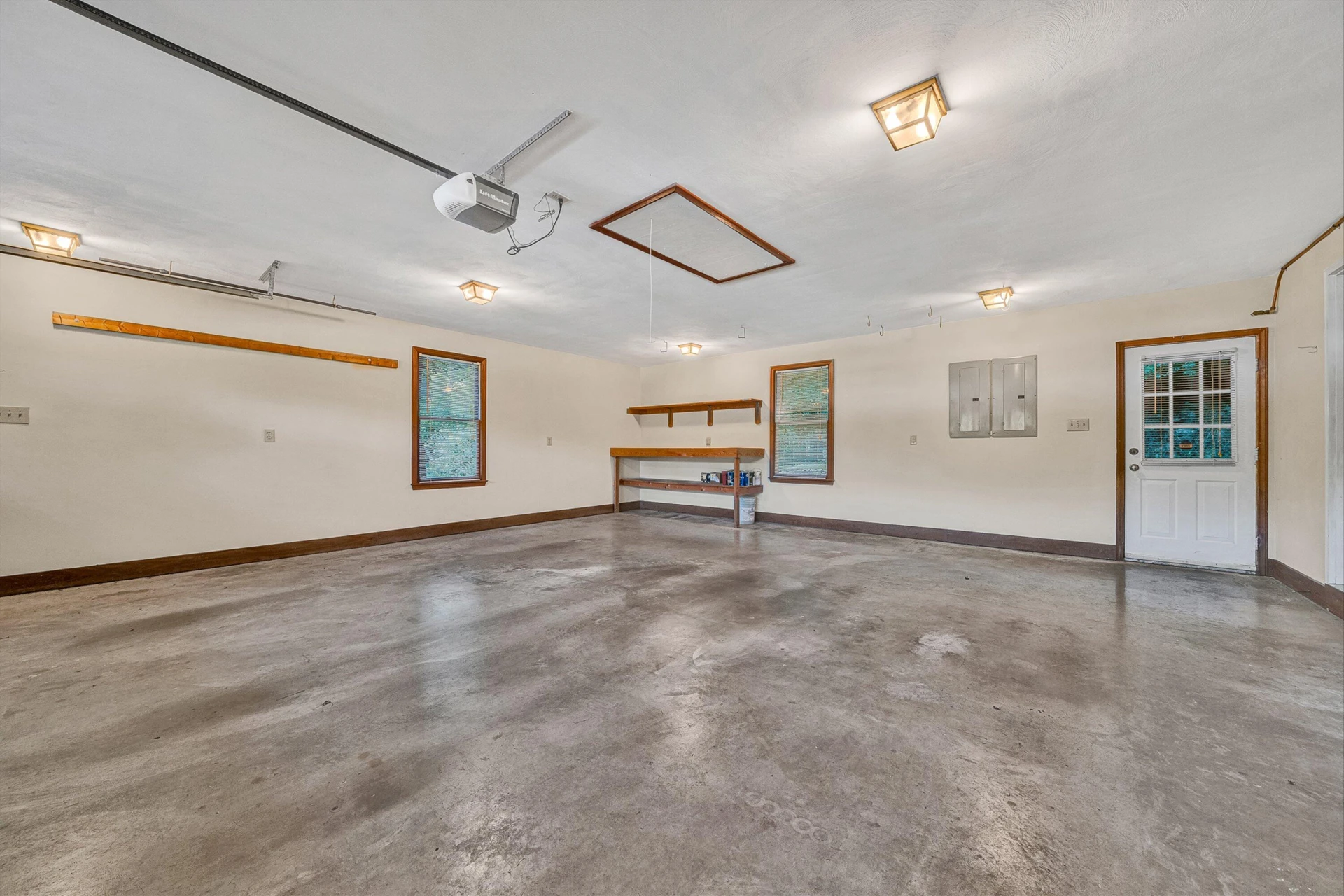 5864 Lakemont DR - Photo 21