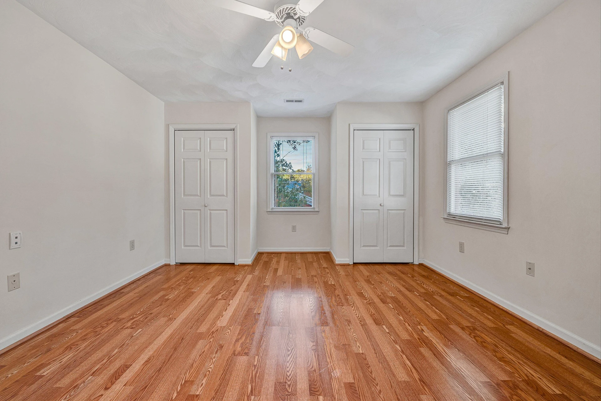 5864 Lakemont DR - Photo 32