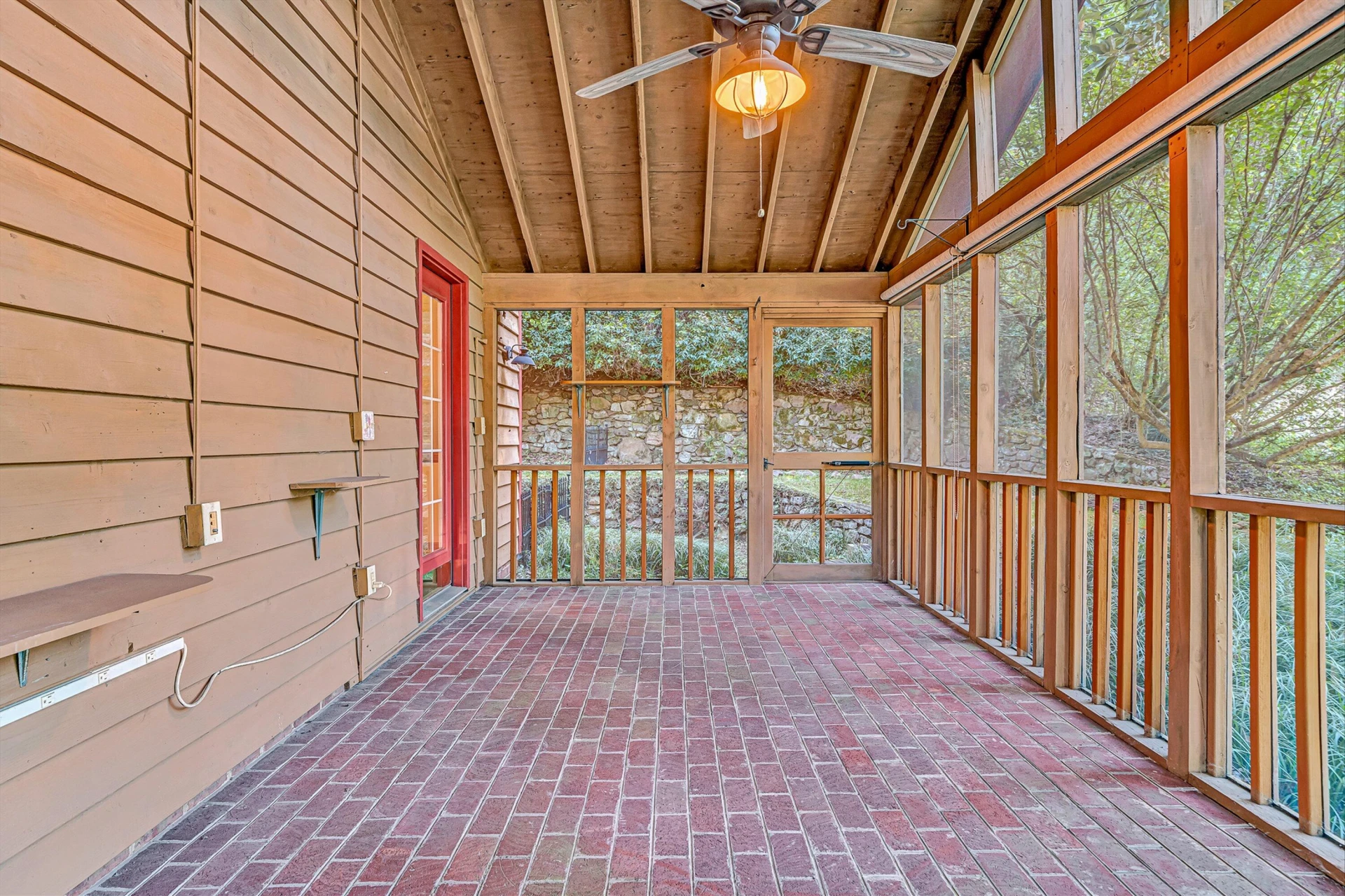 5864 Lakemont DR - Photo 34