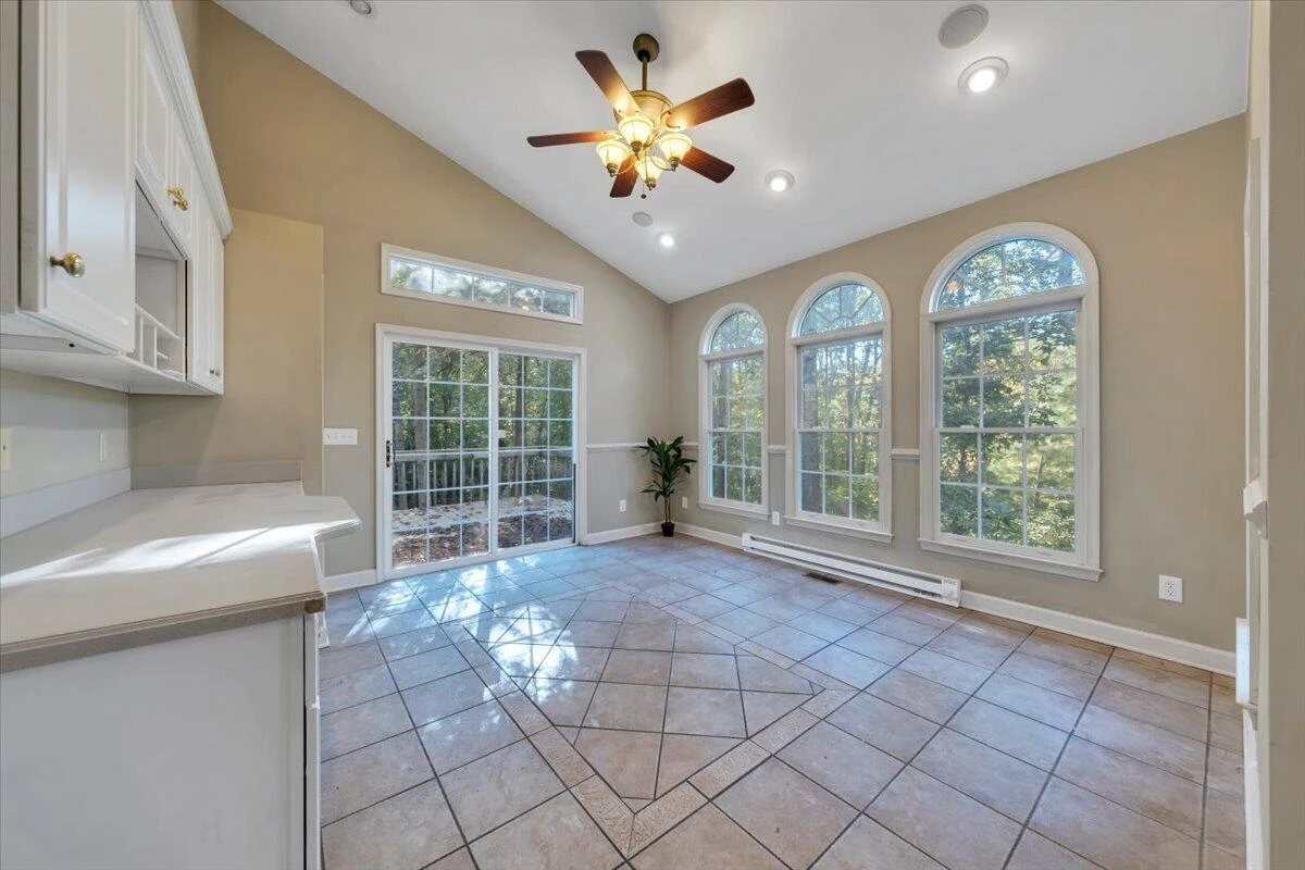 5539 Highfields RD - Photo 16