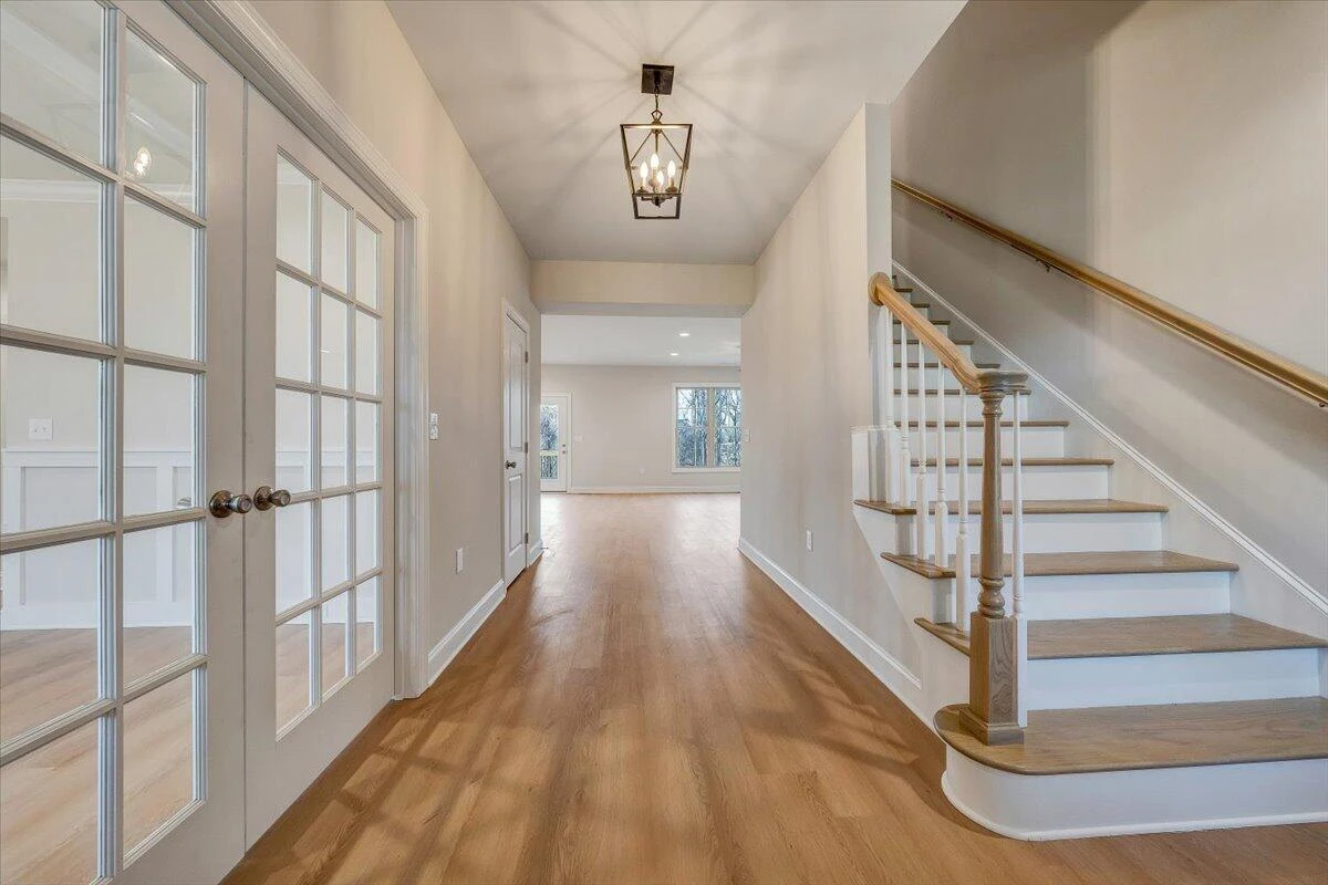 3275 Moyer CT - Photo 2