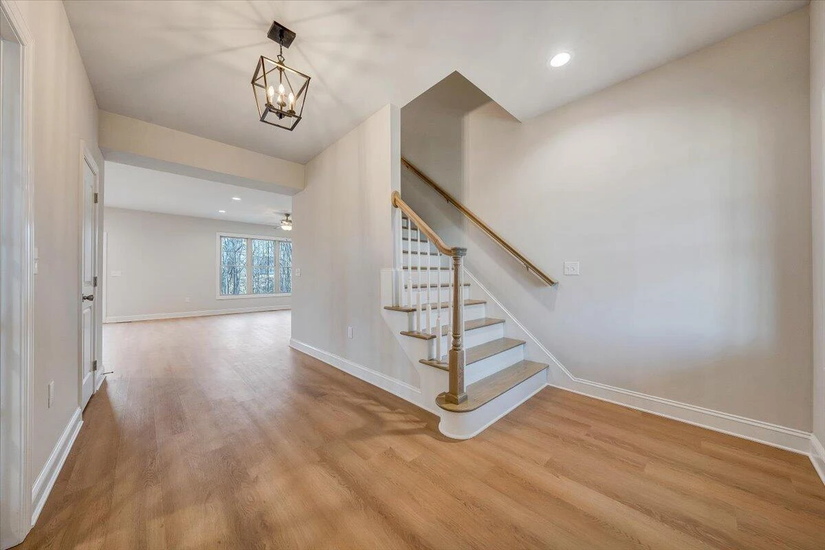 3275 Moyer CT - Photo 3