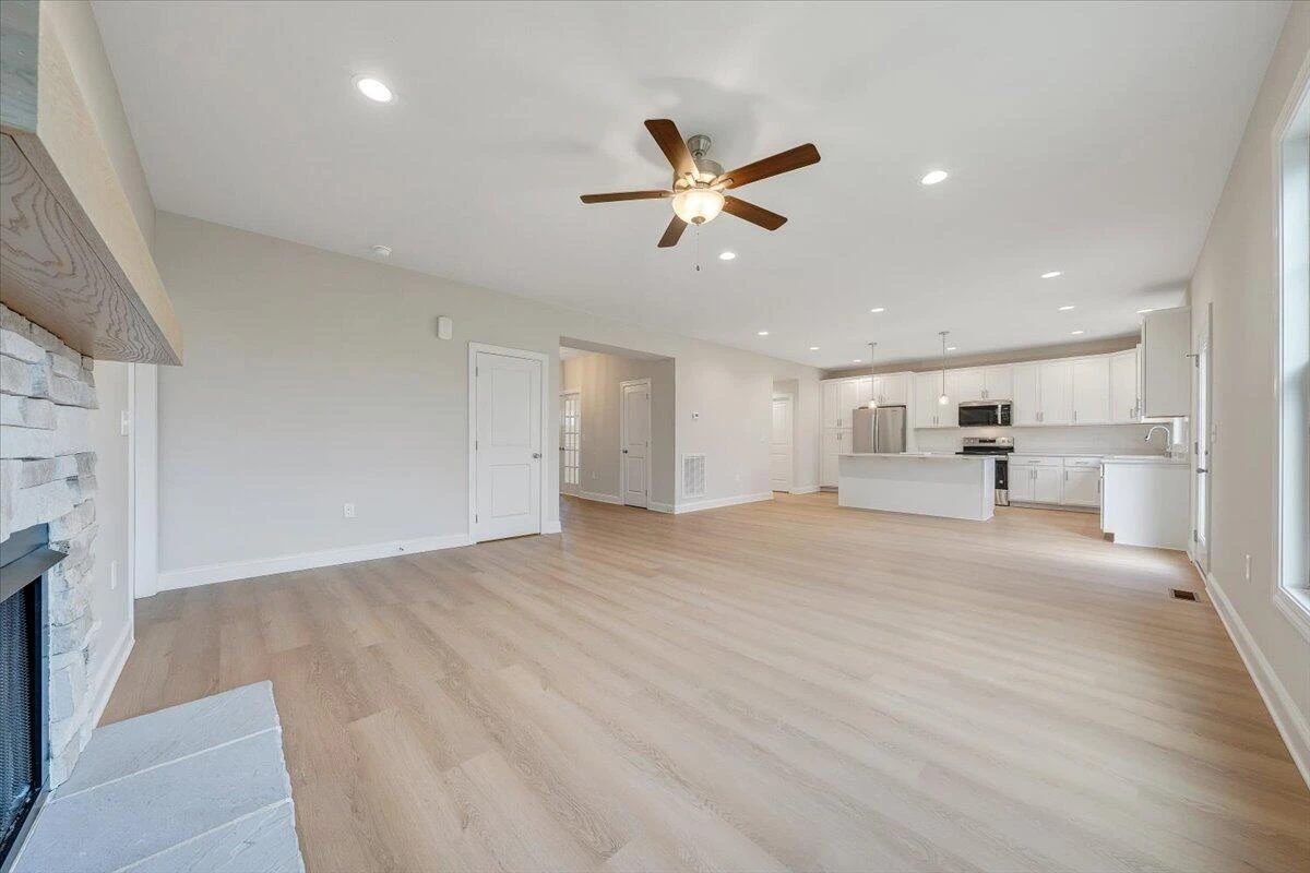 3275 Moyer CT - Photo 8