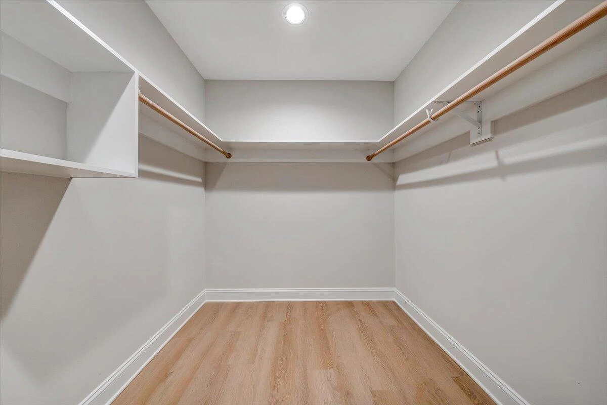 3275 Moyer CT - Photo 32