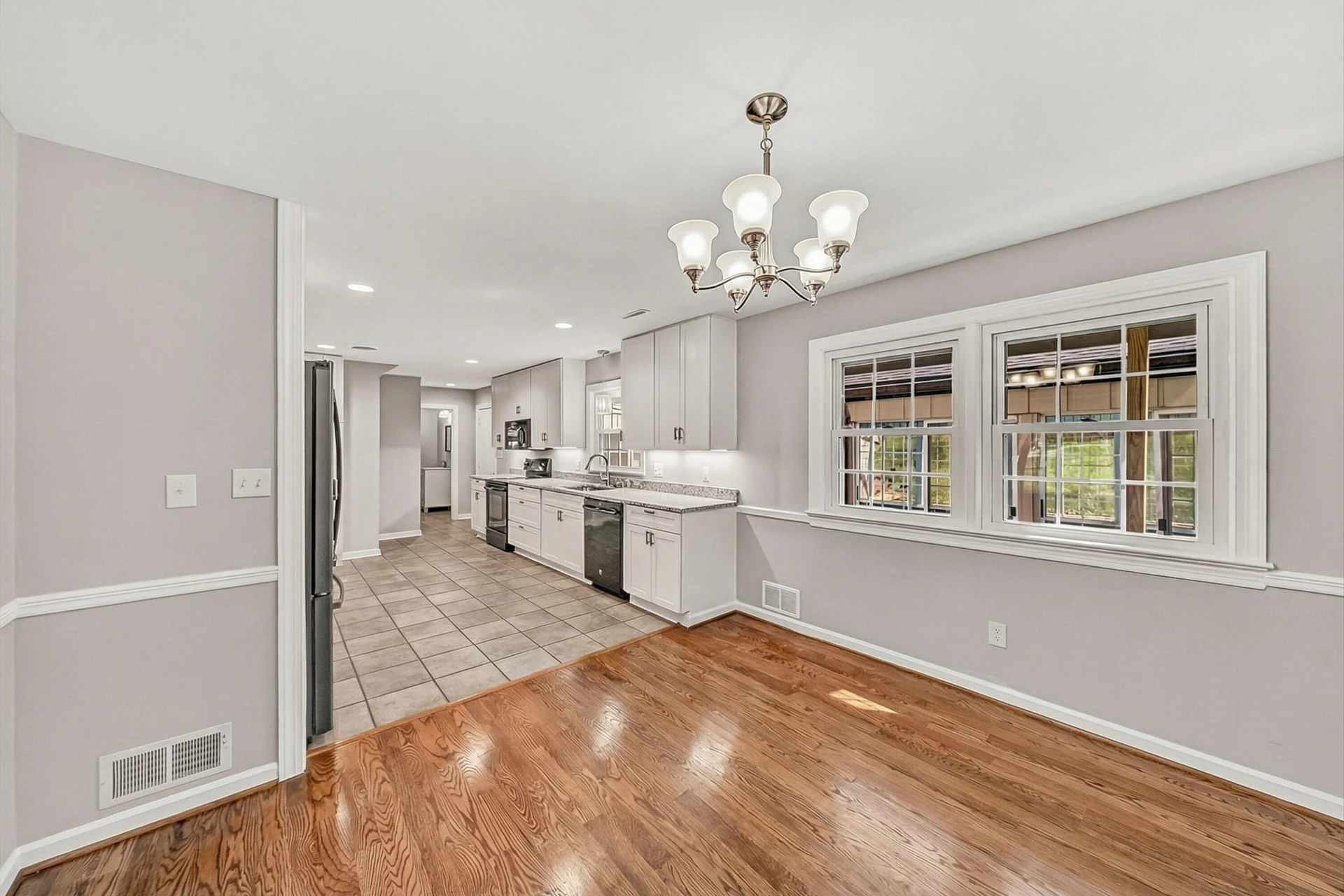 4118 Belle Aire CIR SW - Photo 17