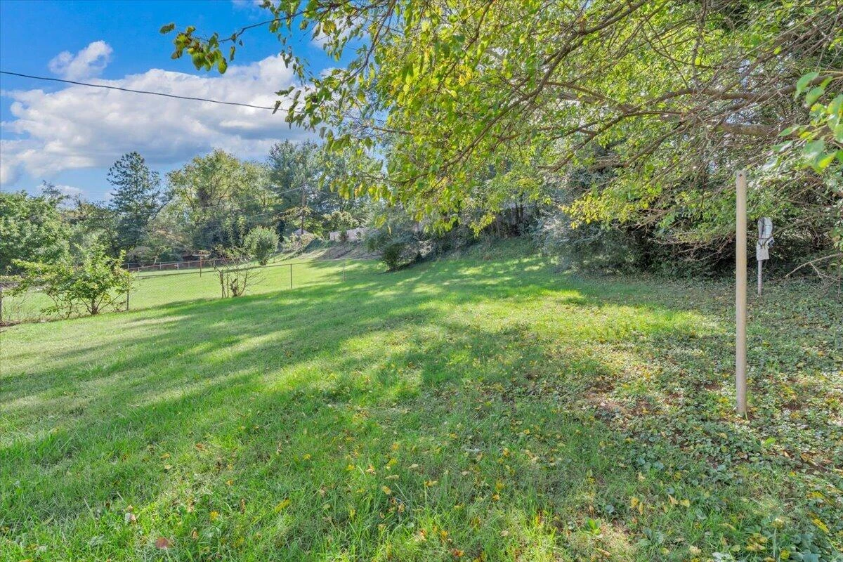 2416 Brandon AVE SW - Photo 31
