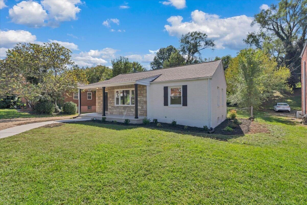 2416 Brandon AVE SW - Photo 33