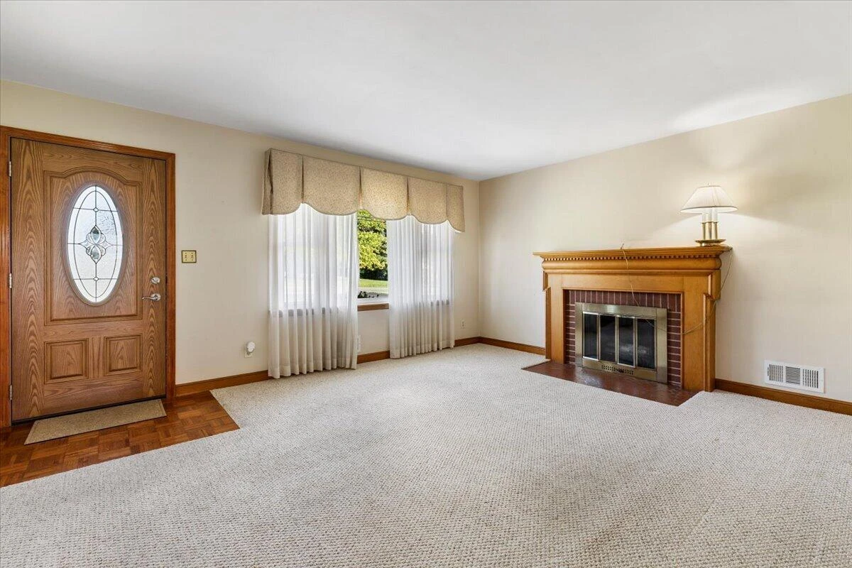 7612 Barrens RD - Photo 9