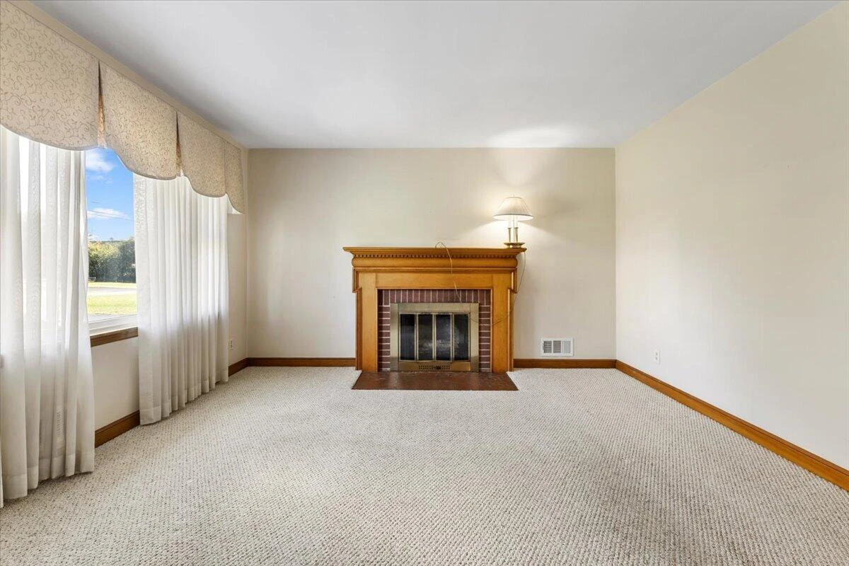 7612 Barrens RD - Photo 10