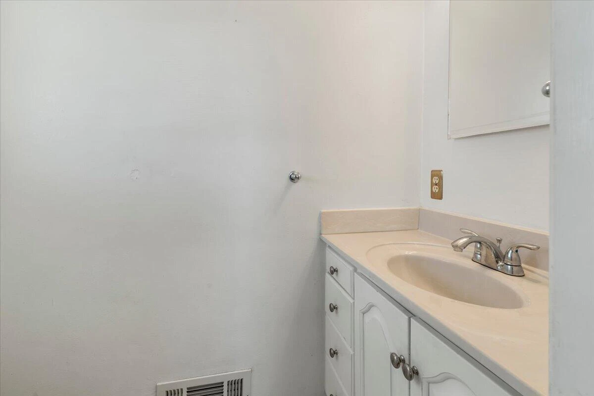 7612 Barrens RD - Photo 30