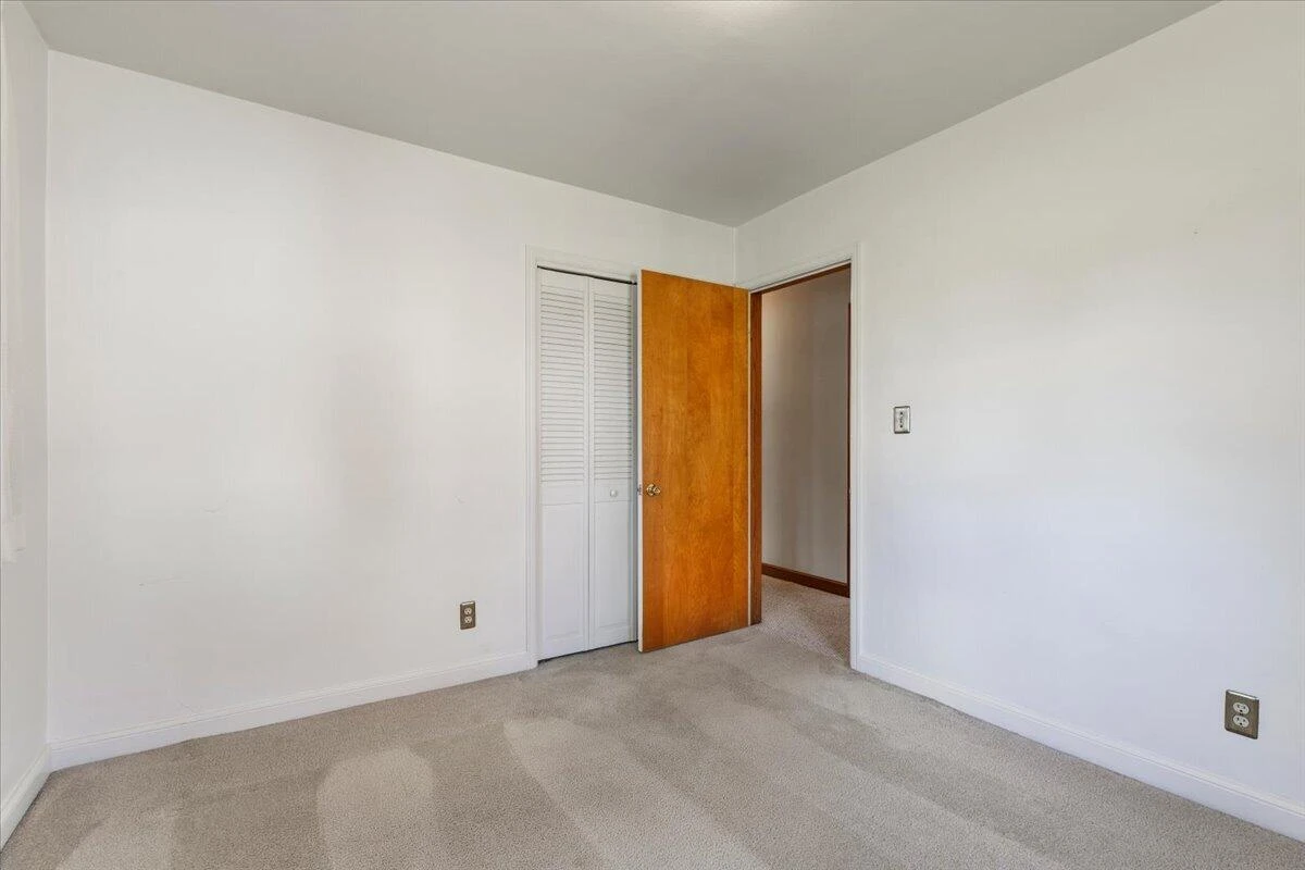 7612 Barrens RD - Photo 32