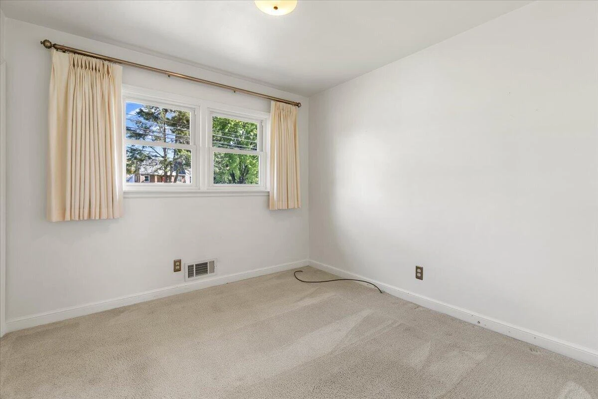 7612 Barrens RD - Photo 33