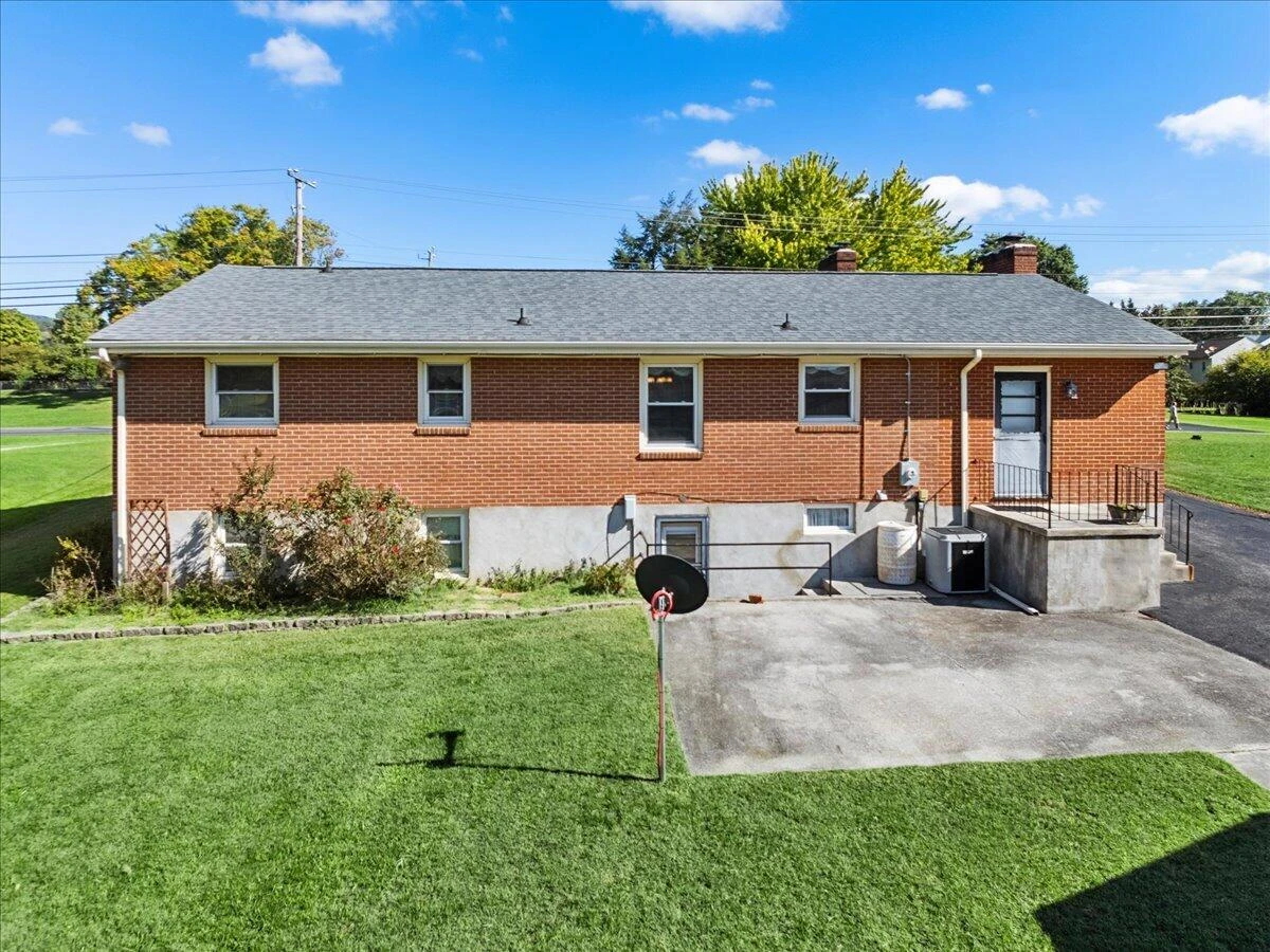 7612 Barrens RD - Photo 47