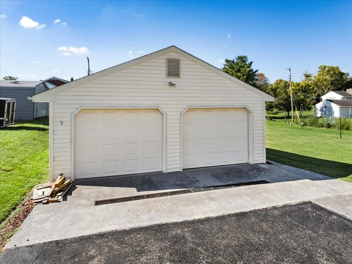 7612 Barrens RD - Photo 51