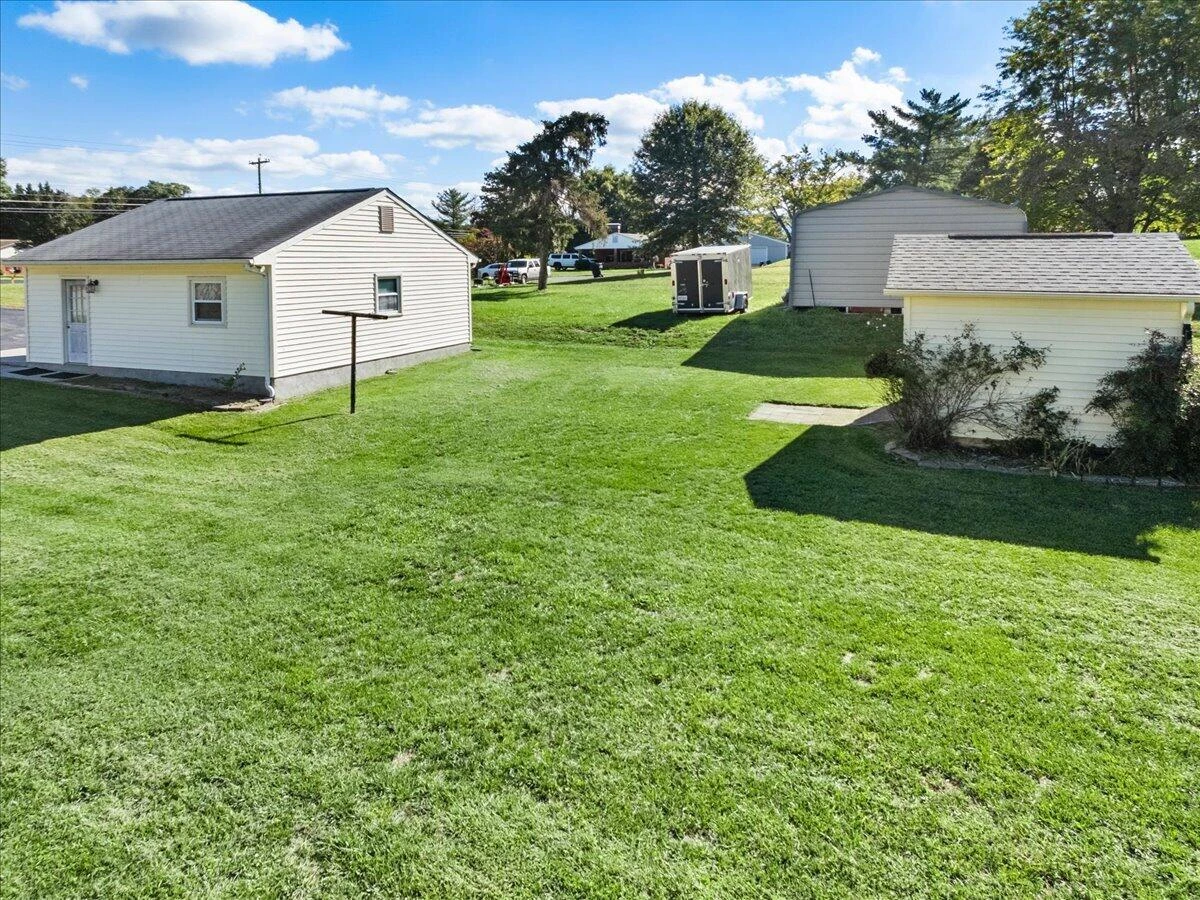 7612 Barrens RD - Photo 55