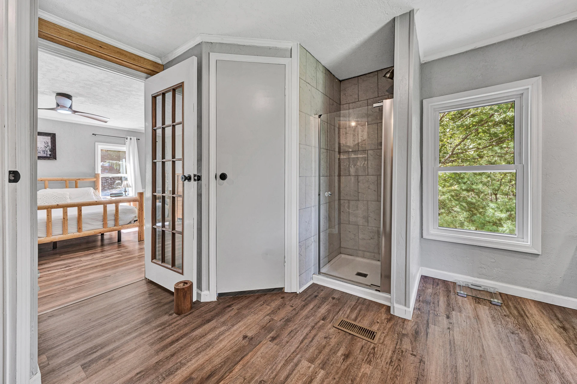 111 Deerhill RD - Photo 16