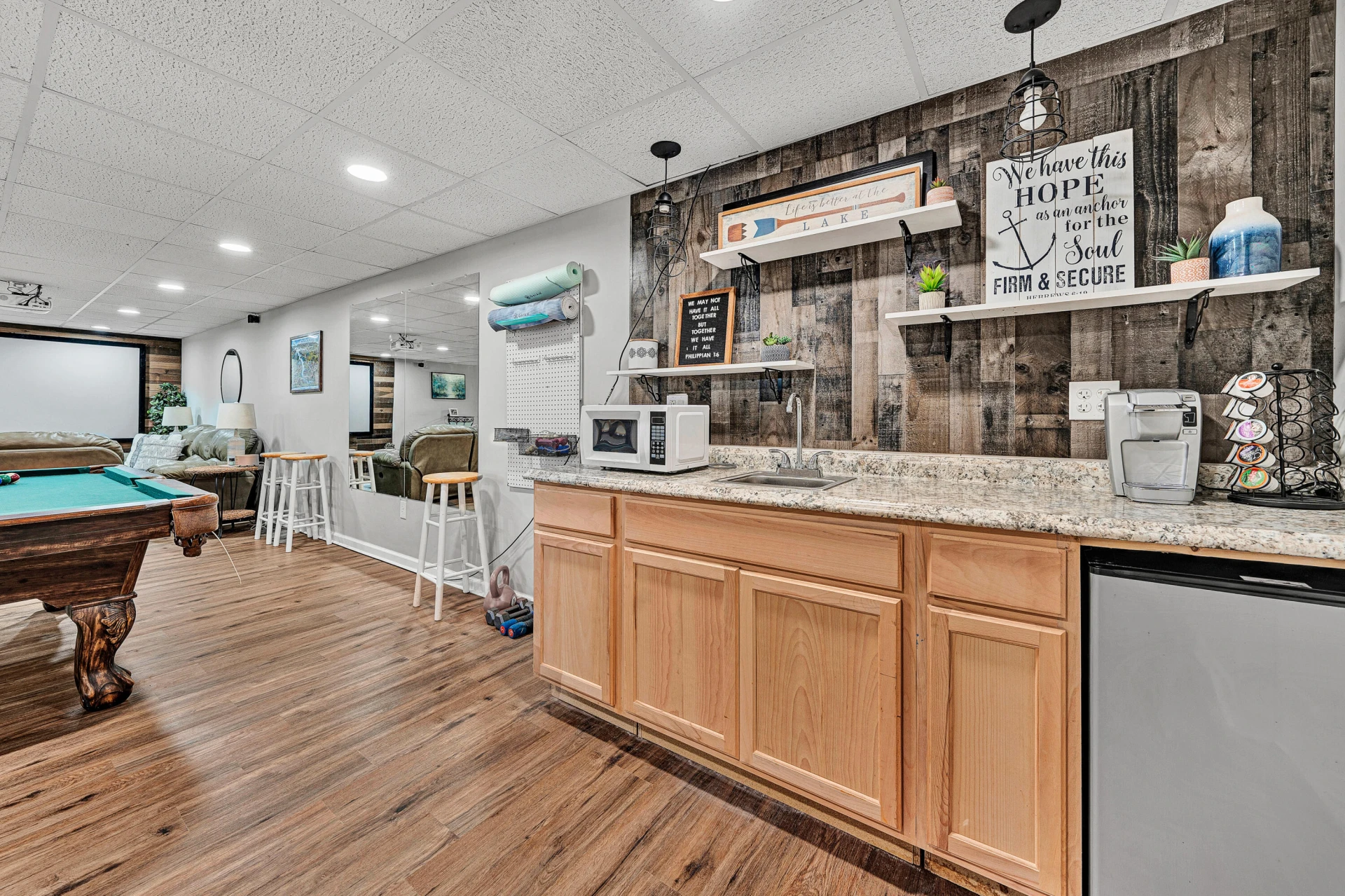 111 Deerhill RD - Photo 26