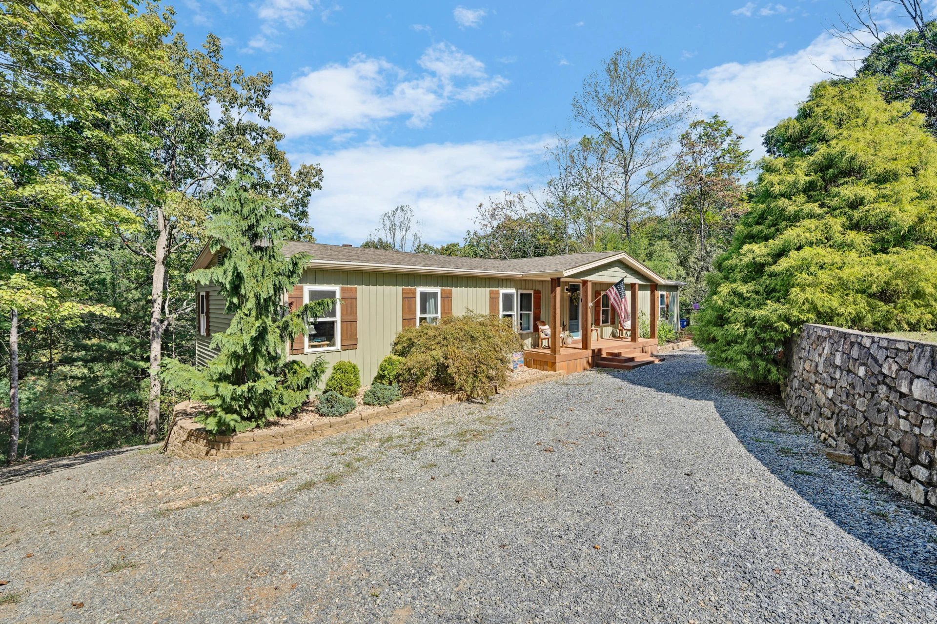 111 Deerhill RD - Photo 36
