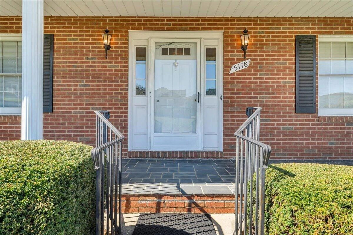 5118 Jonathan LN - Photo 5