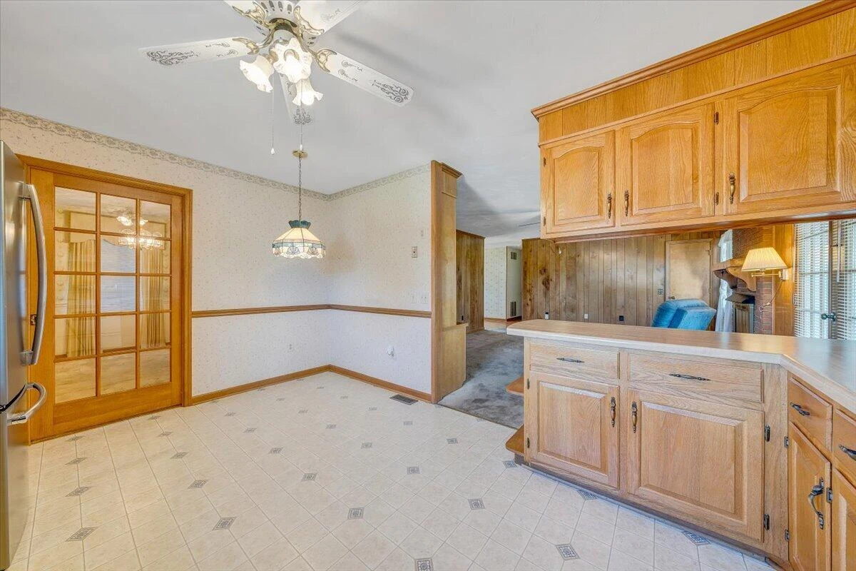 5118 Jonathan LN - Photo 14