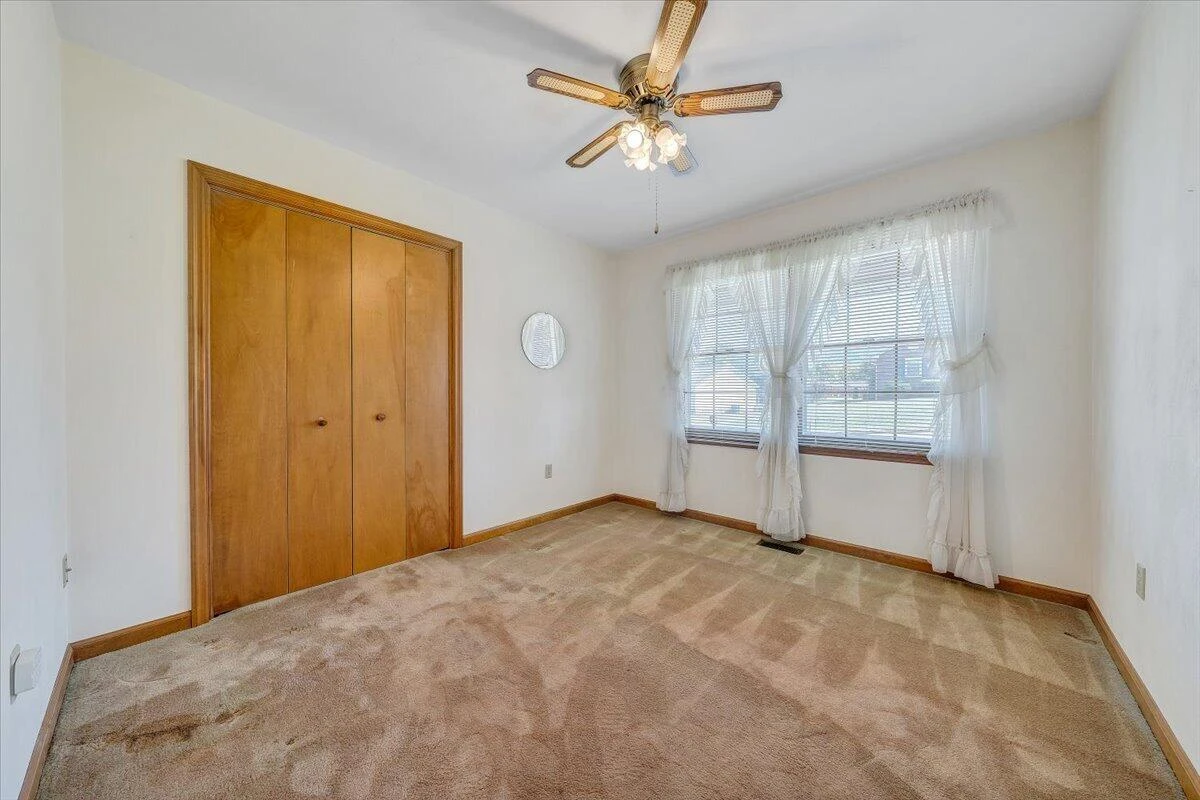 5118 Jonathan LN - Photo 25