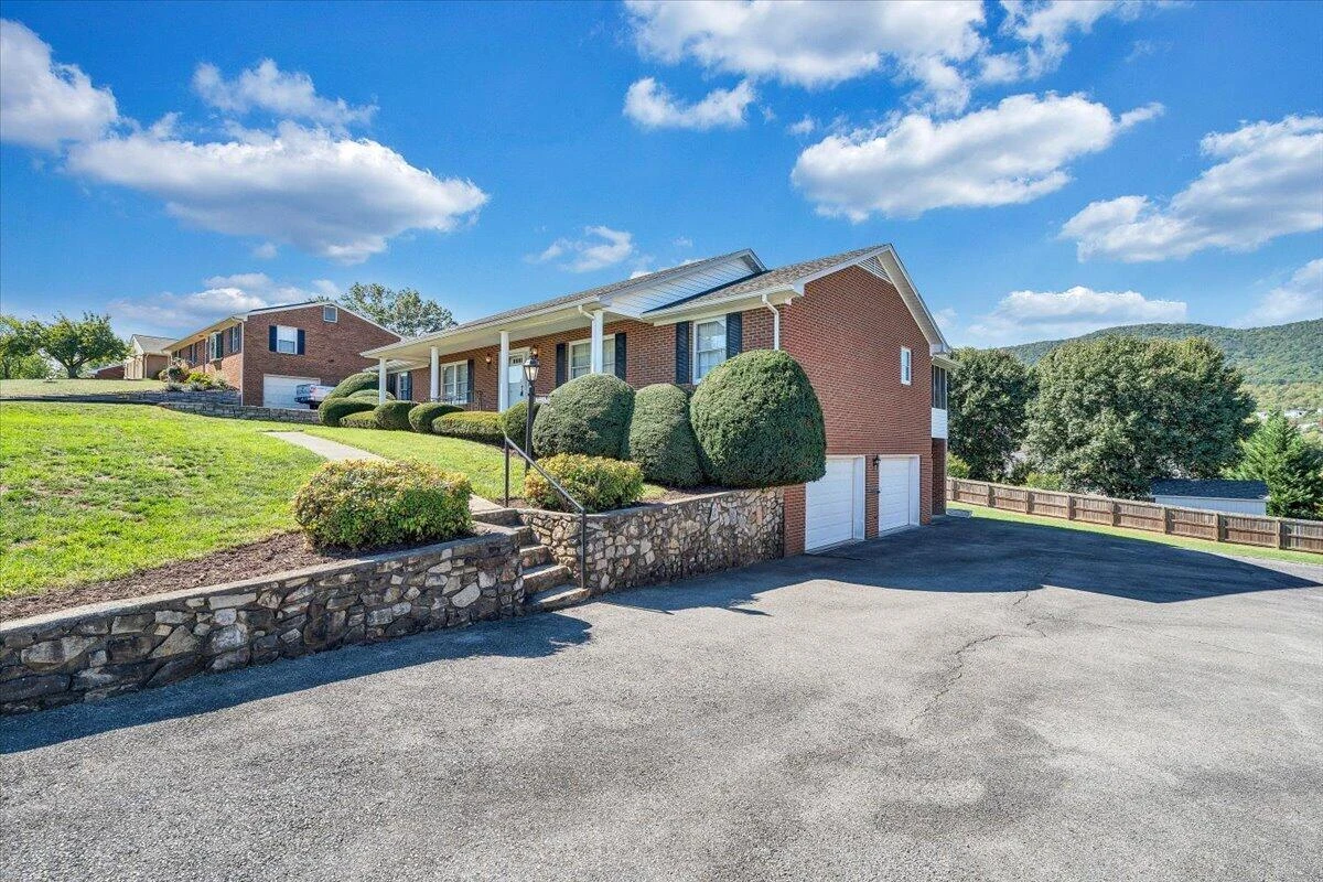 5118 Jonathan LN - Photo 38