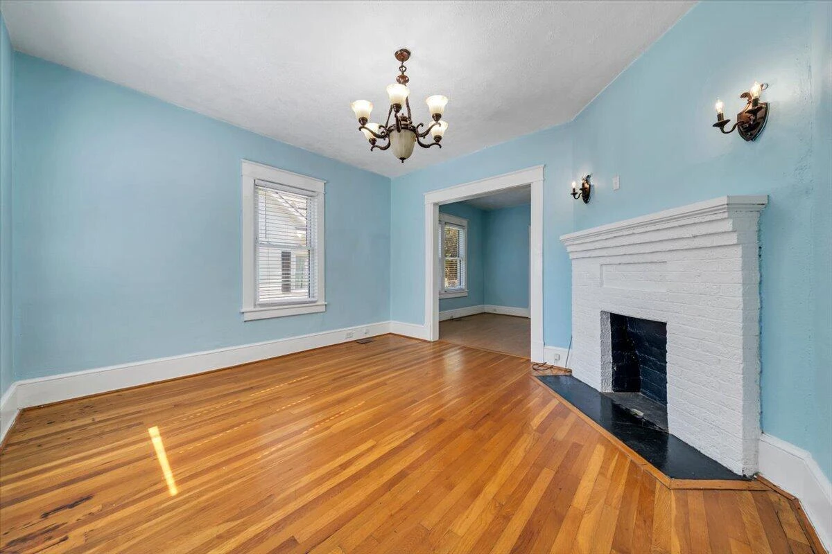 1856 Kenwood BLVD SE - Photo 6