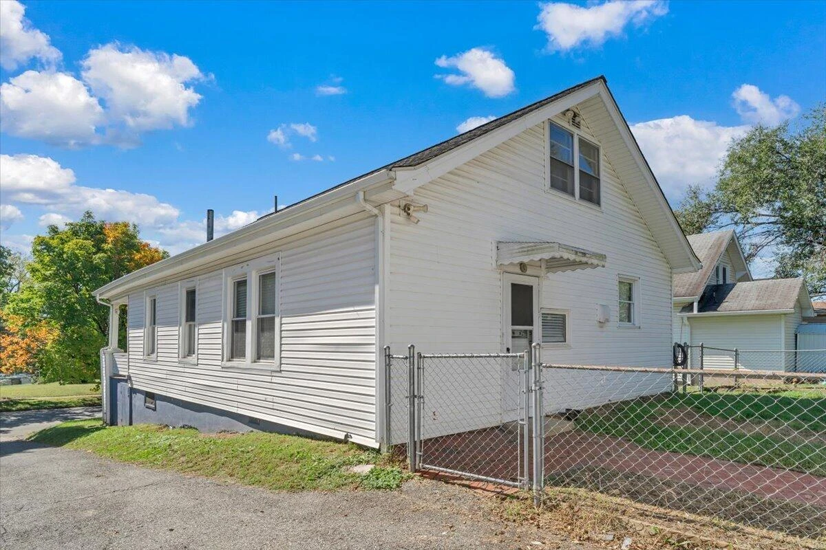 1856 Kenwood BLVD SE - Photo 27