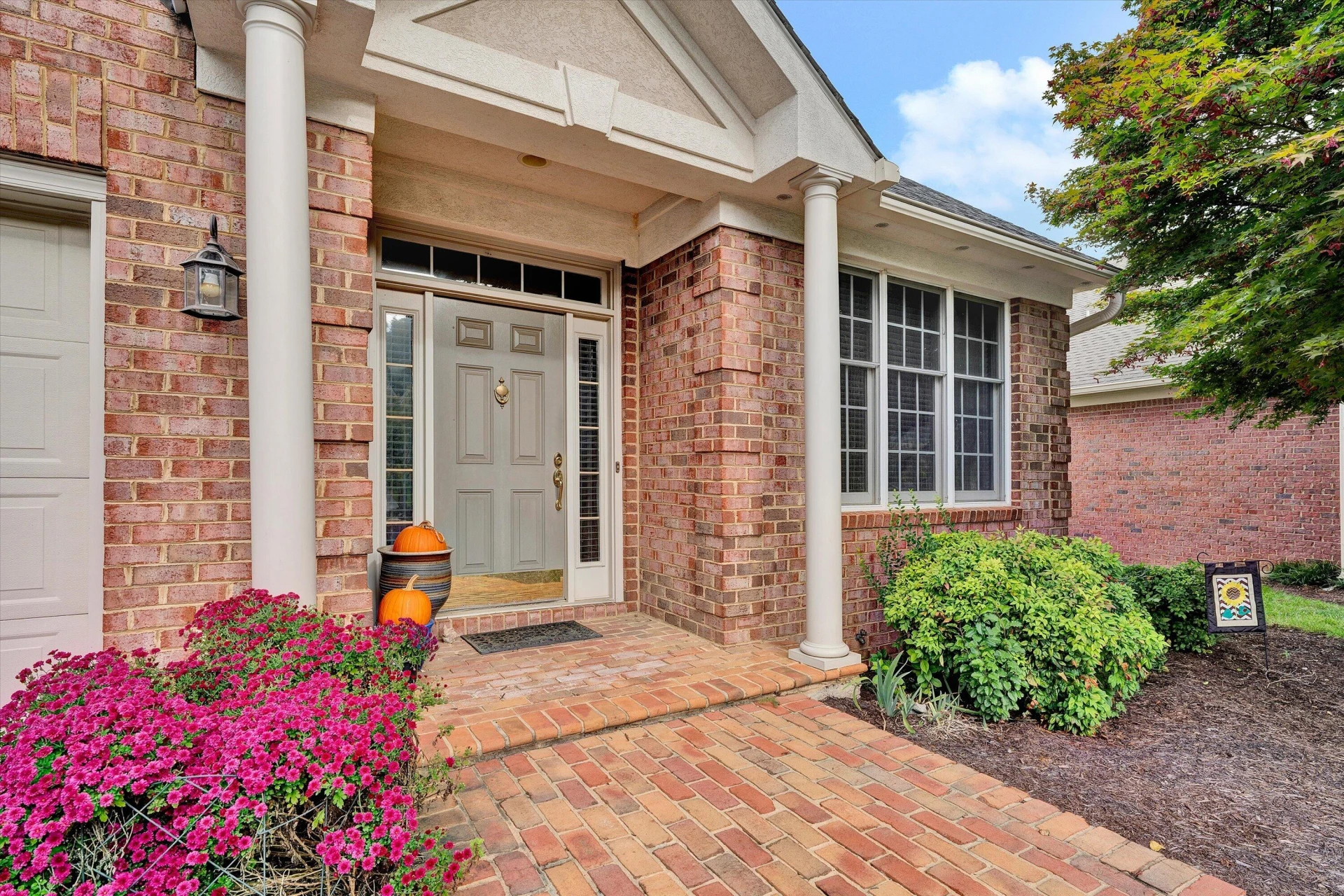 4045 Parkway Place DR - Photo 3