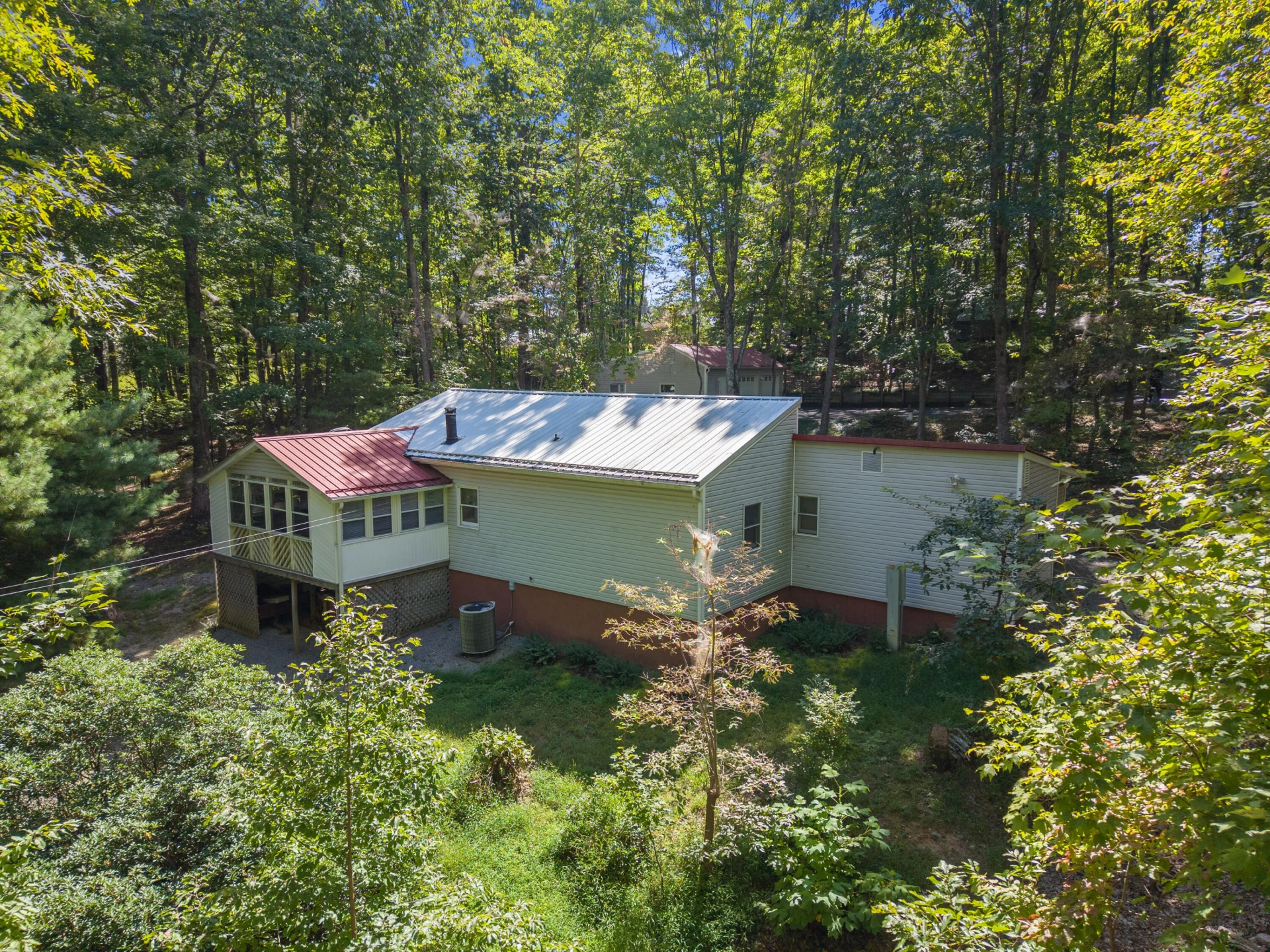 285 Sontag RD - Photo 2