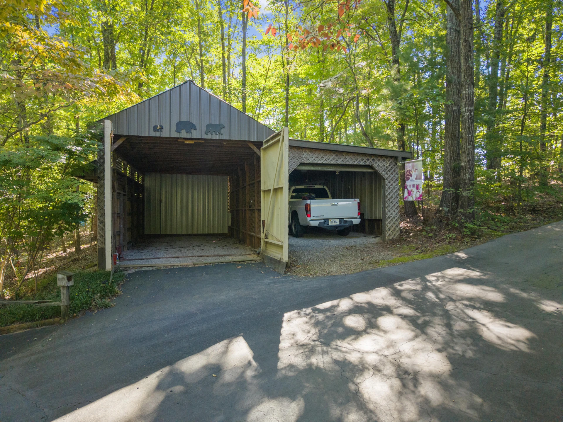 285 Sontag RD - Photo 9