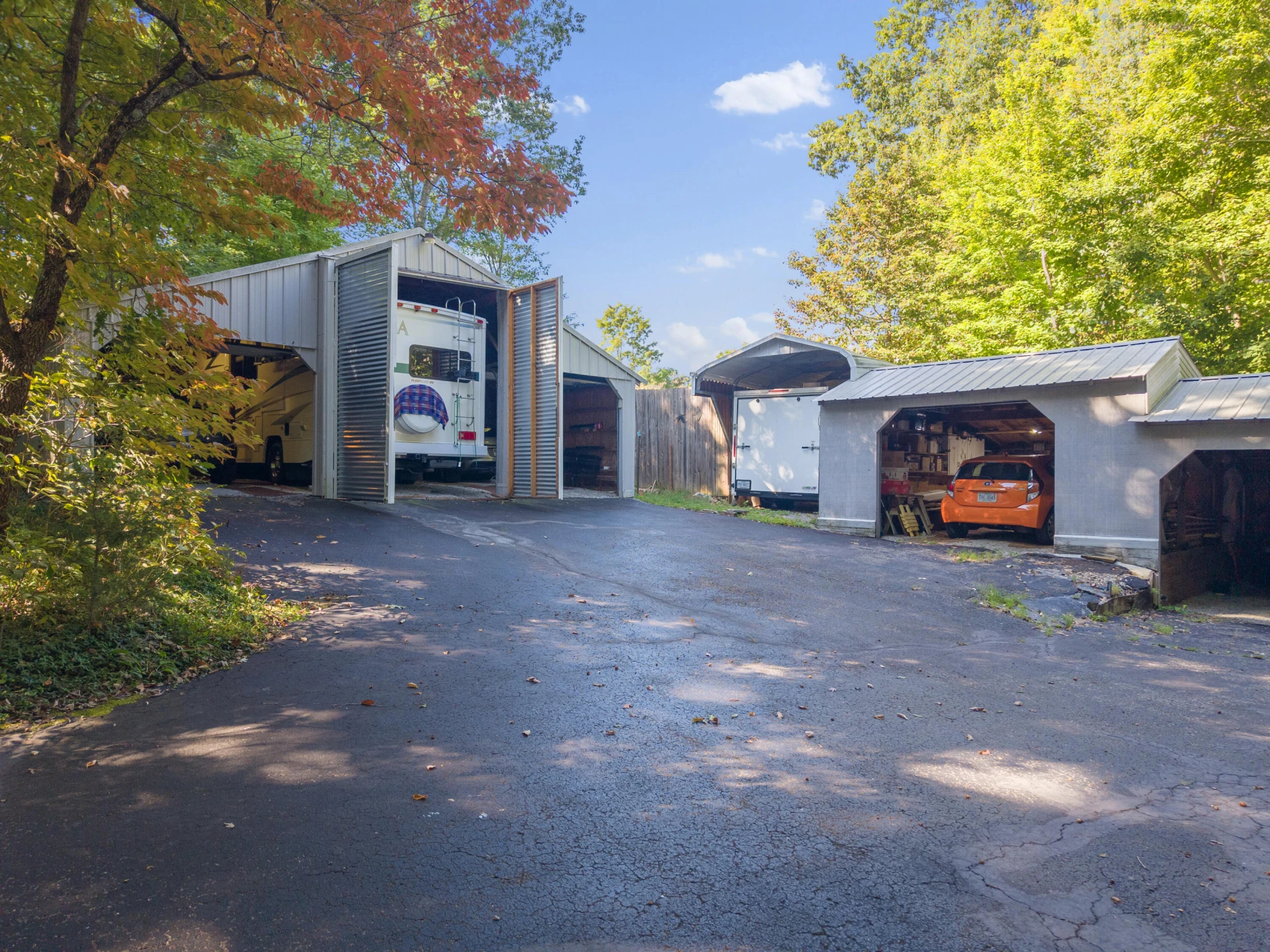 285 Sontag RD - Photo 13