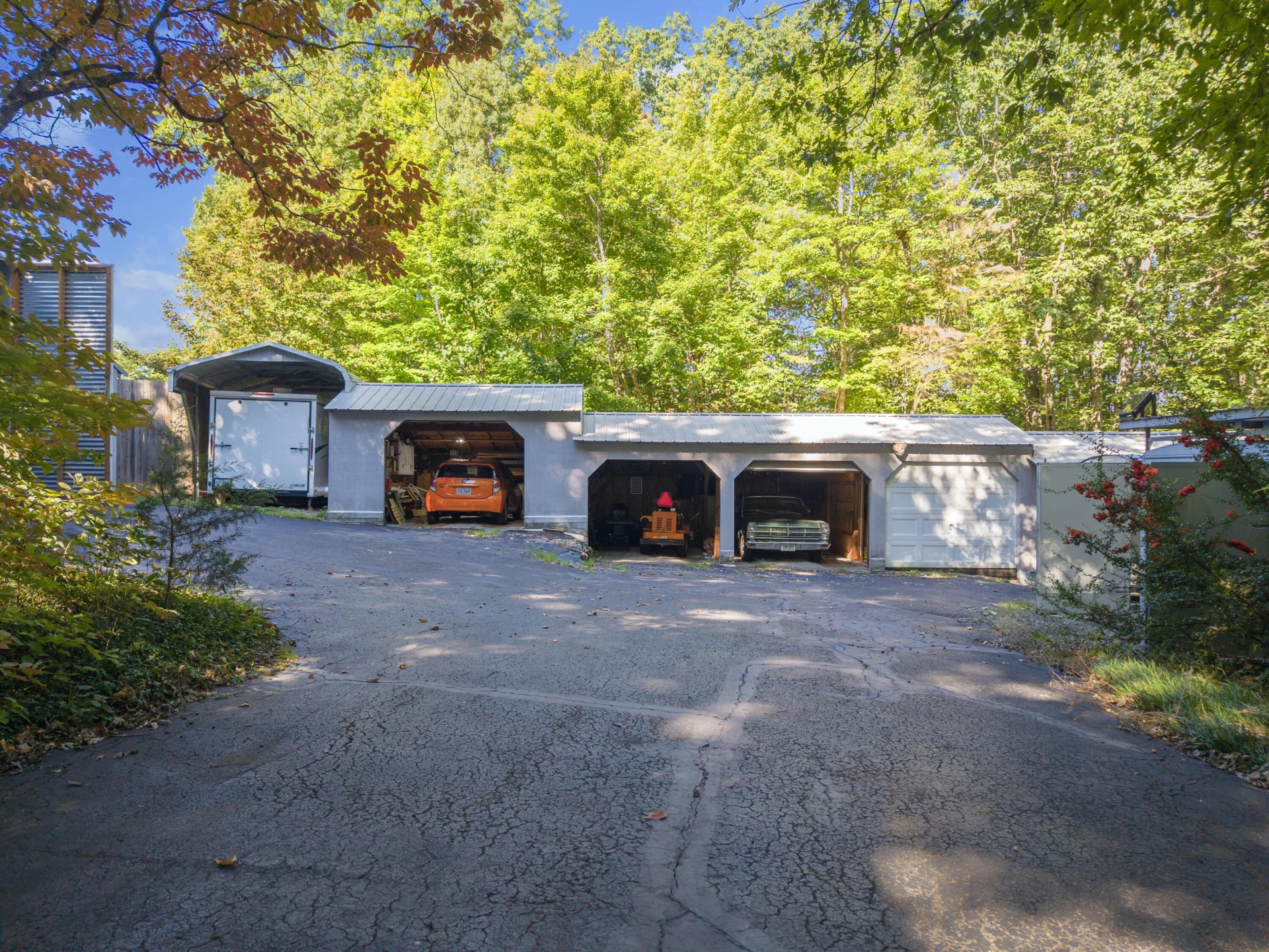 285 Sontag RD - Photo 17