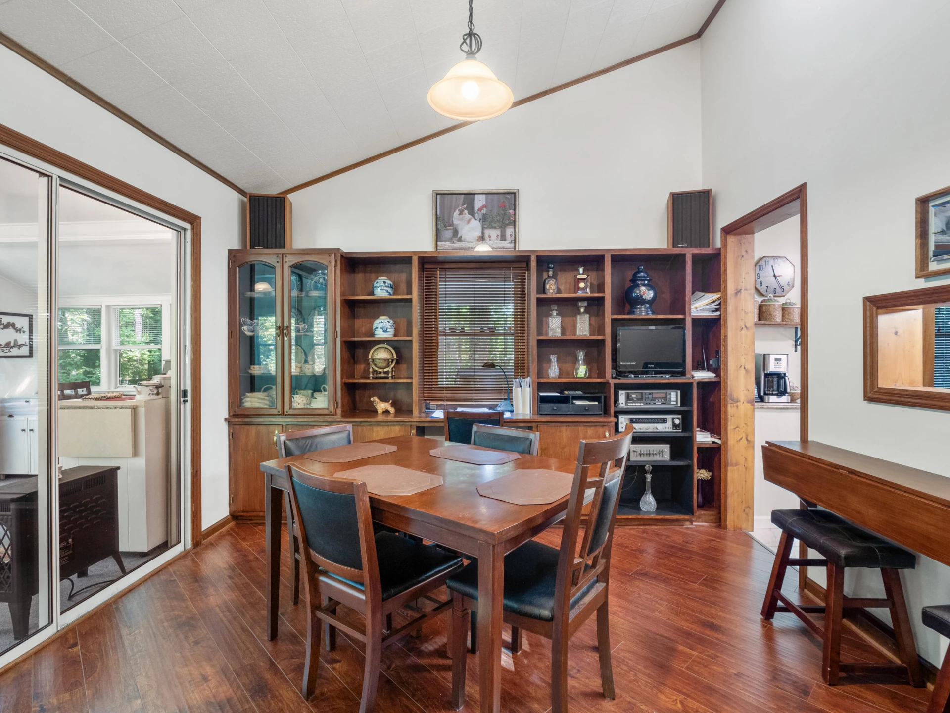 285 Sontag RD - Photo 37