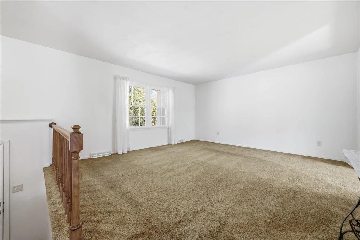 7341 Tinkerview RD - Photo 5