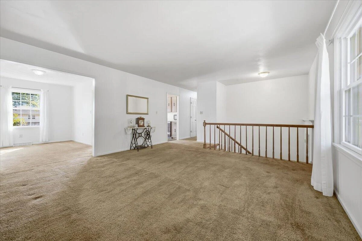 7341 Tinkerview RD - Photo 6