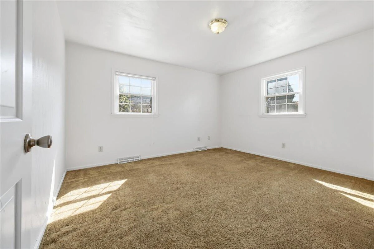 7341 Tinkerview RD - Photo 16