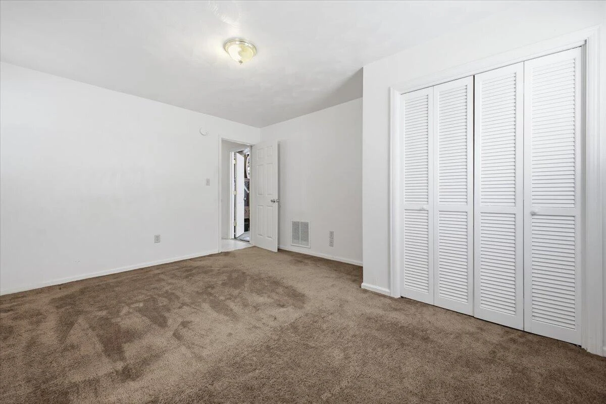 7341 Tinkerview RD - Photo 27